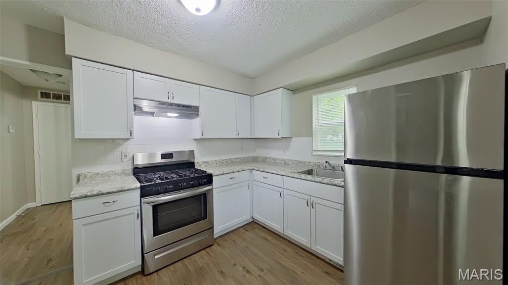 424 Shirley Avenue – photo 4