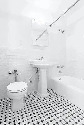 367 East 201st Street – photo 3