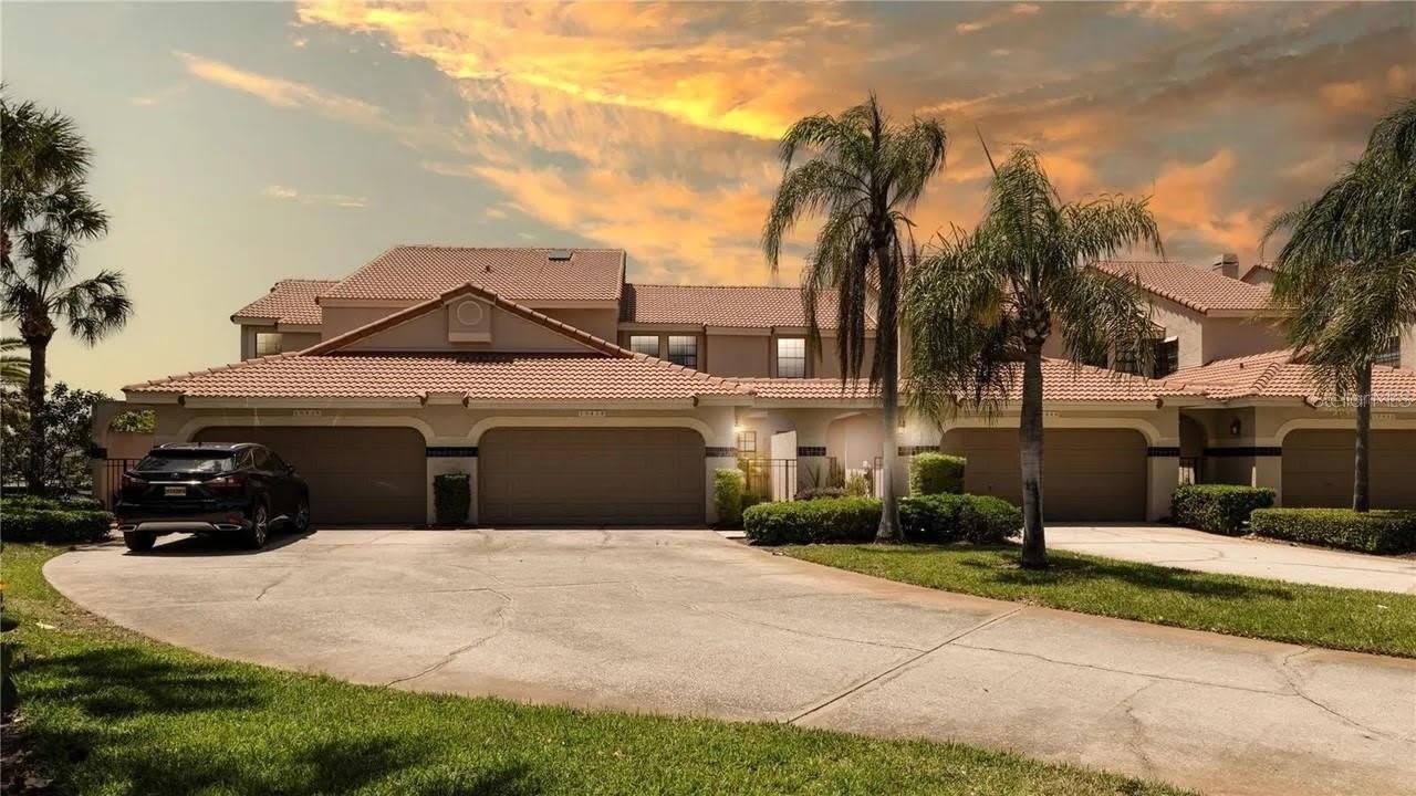 10438 SAINT TROPEZ Place – photo 1