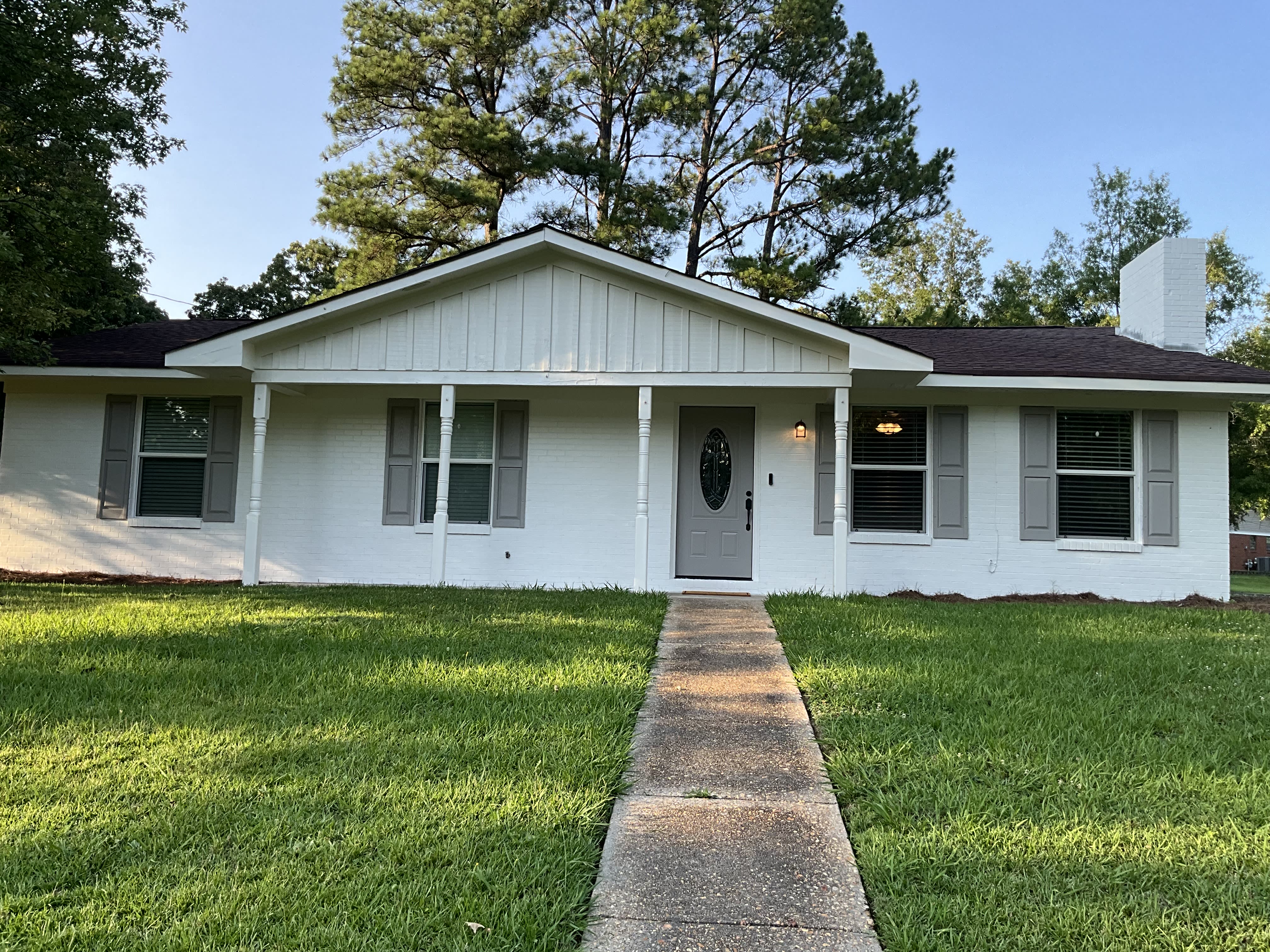 2308 Redbud Lane – photo 1