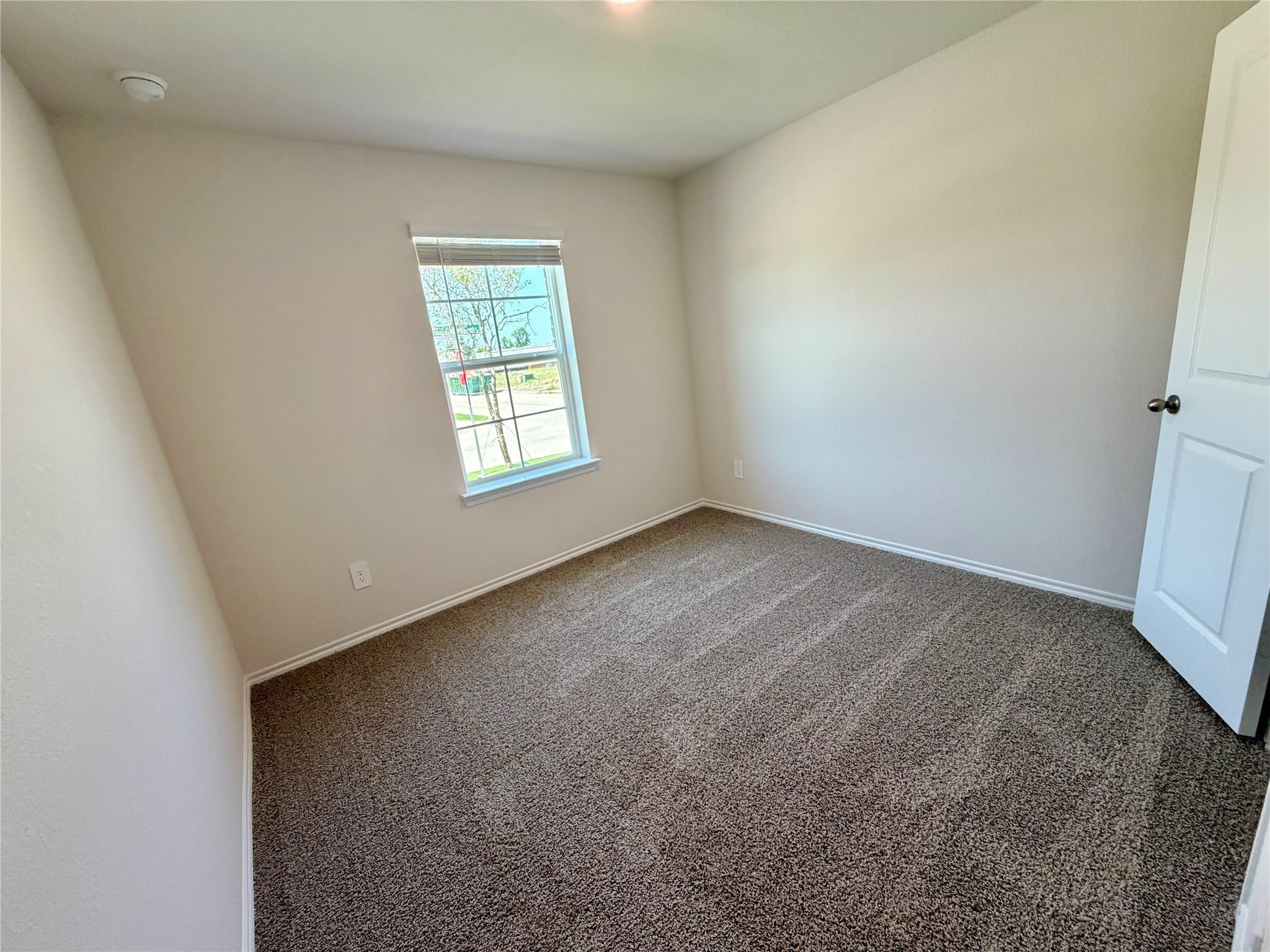 3334 Catamount Drive – photo 4