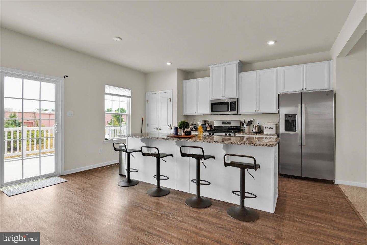 114 FREEDOM Way – photo 4