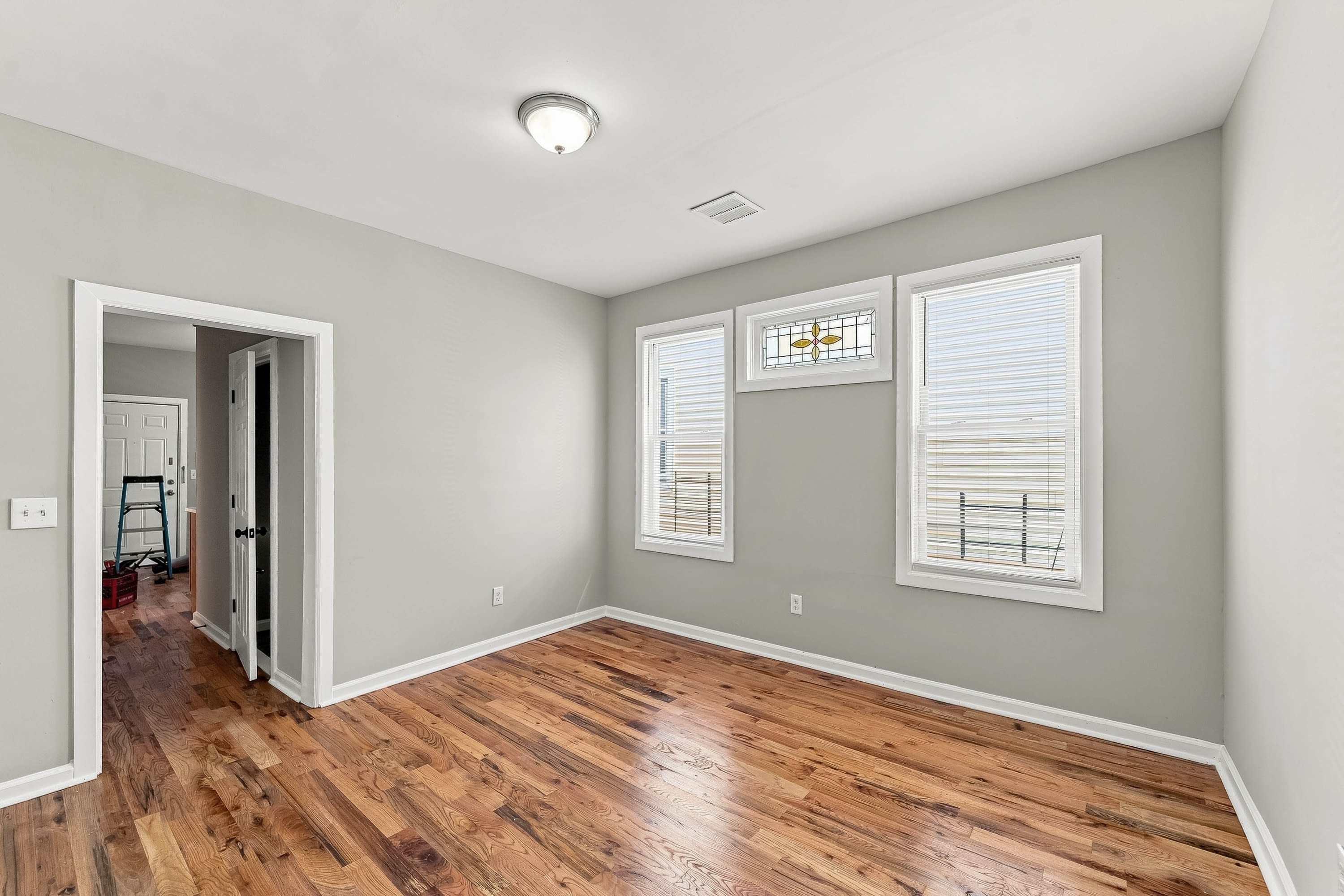422 Woodside Avenue – photo 3