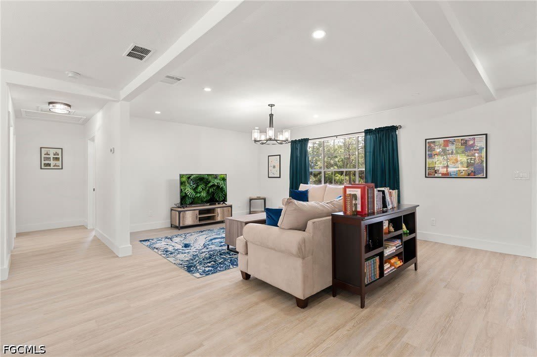 614 Canton Avenue – photo 4