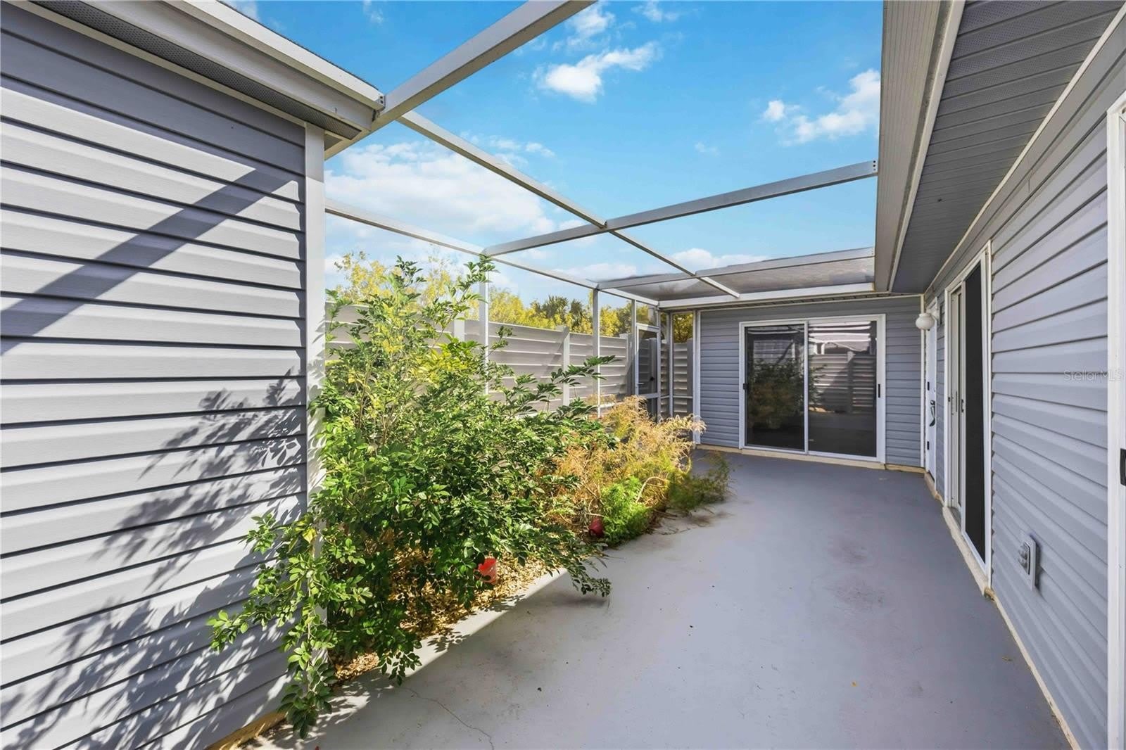 3300 LOVELAND Boulevard – photo 4