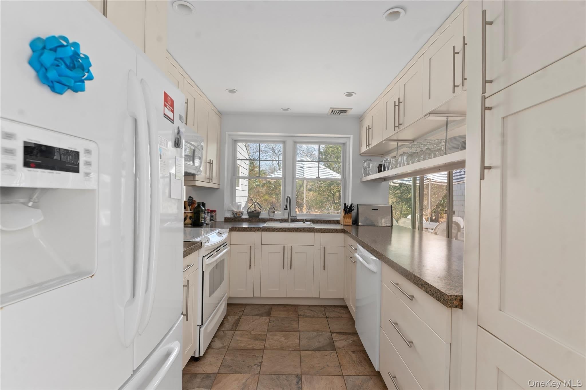 55 Ocean Road – photo 3
