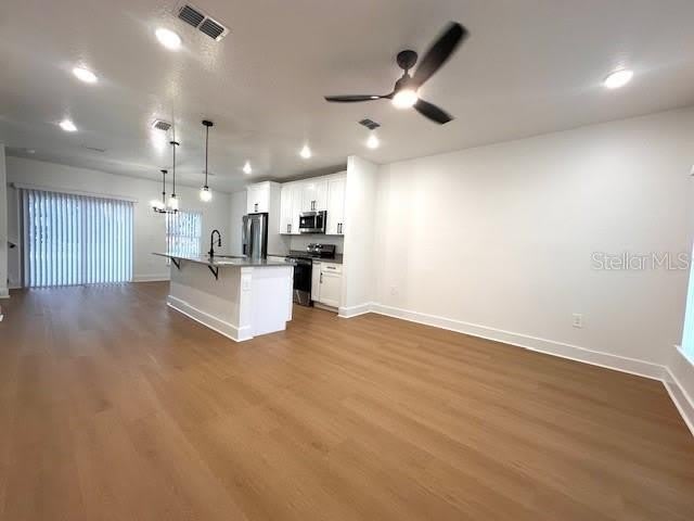 250 E COLLINS Street – photo 3