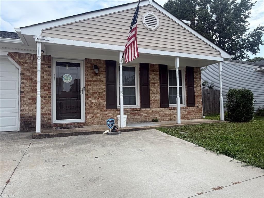 1053 Tealwood Drive – photo 3