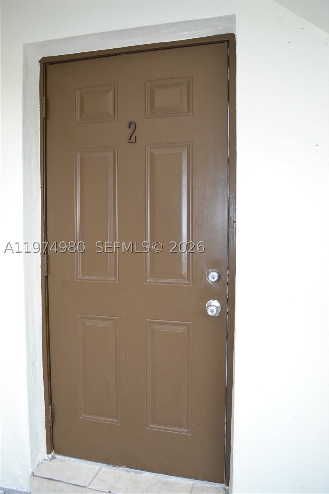 1035 SW 4th St – photo 2
