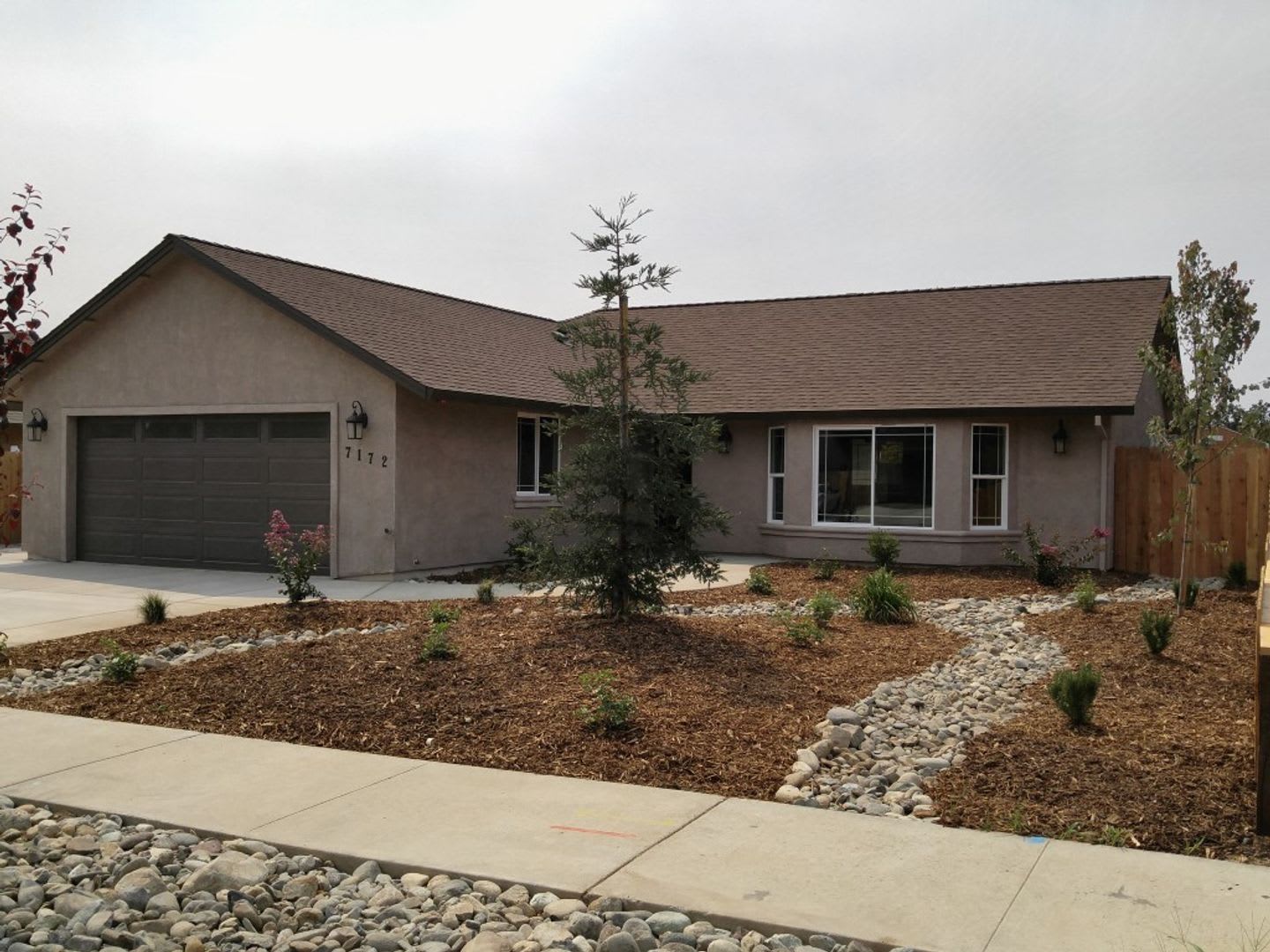 500 Move In Special Off First Months Rent – photo 1