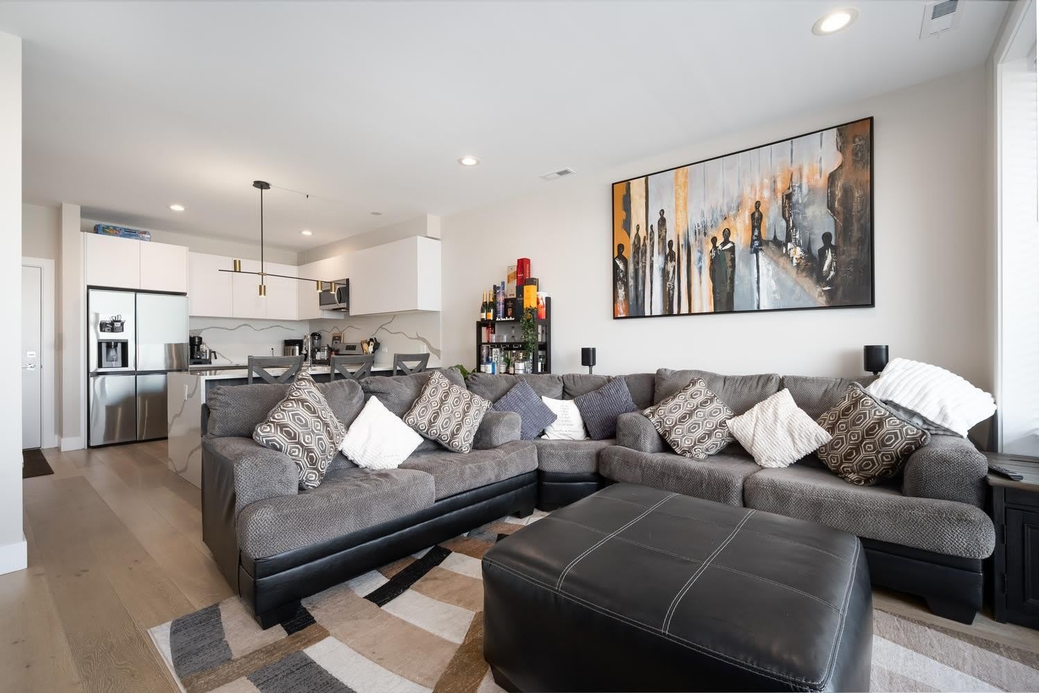 2342 W Adams Street – photo 5