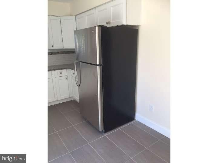 208 HADDON Road – photo 4