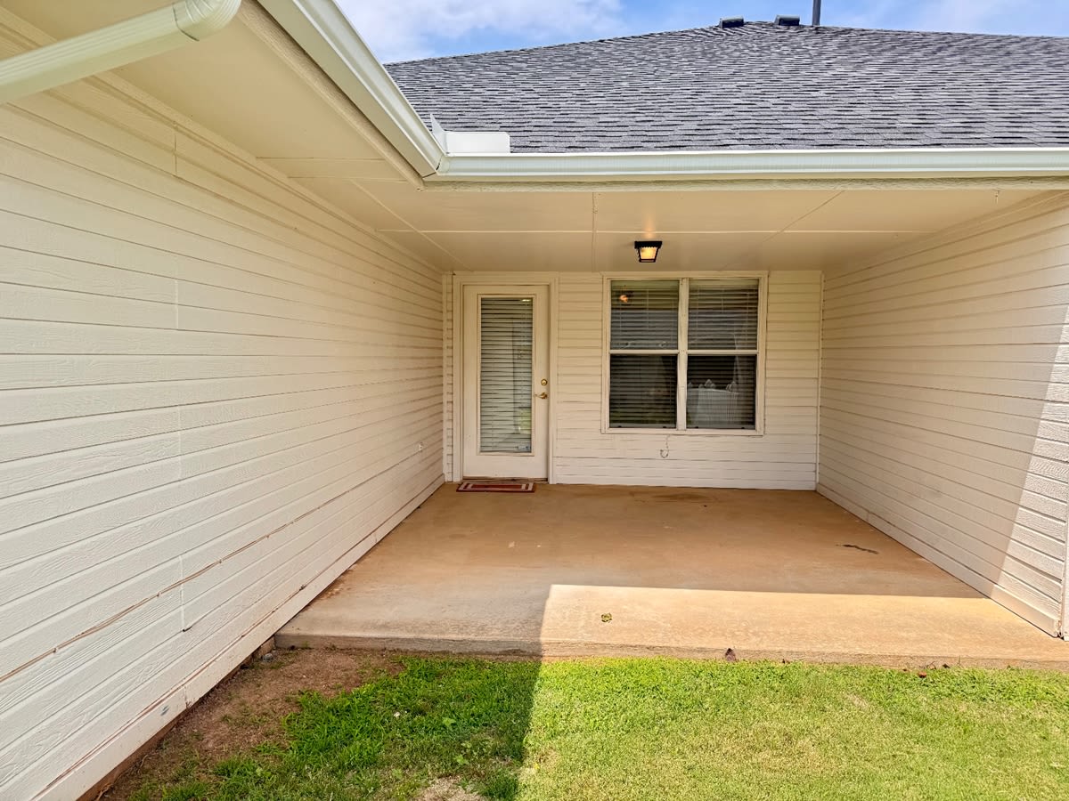 2201 NW 155th St – photo 2