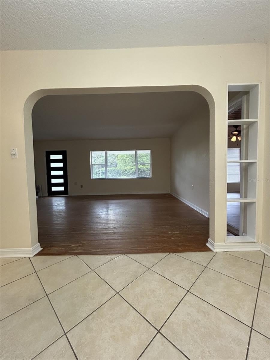 2899 E CROOKED LAKE Drive – photo 4