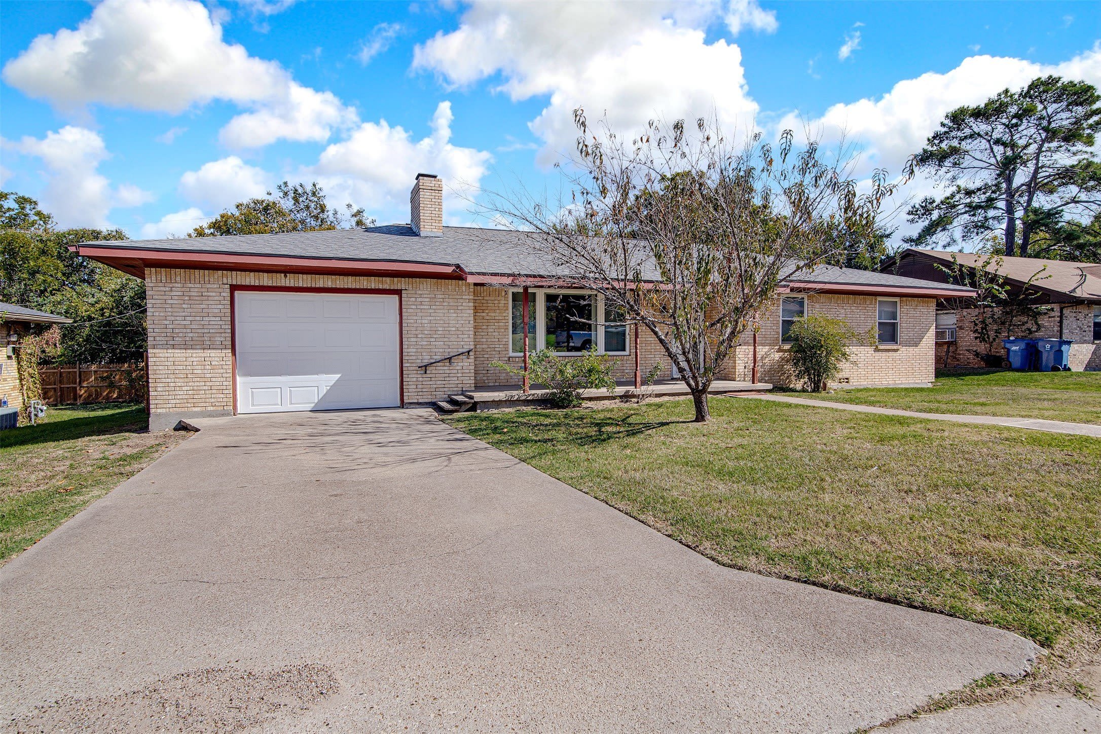 107 Pine Street – photo 2
