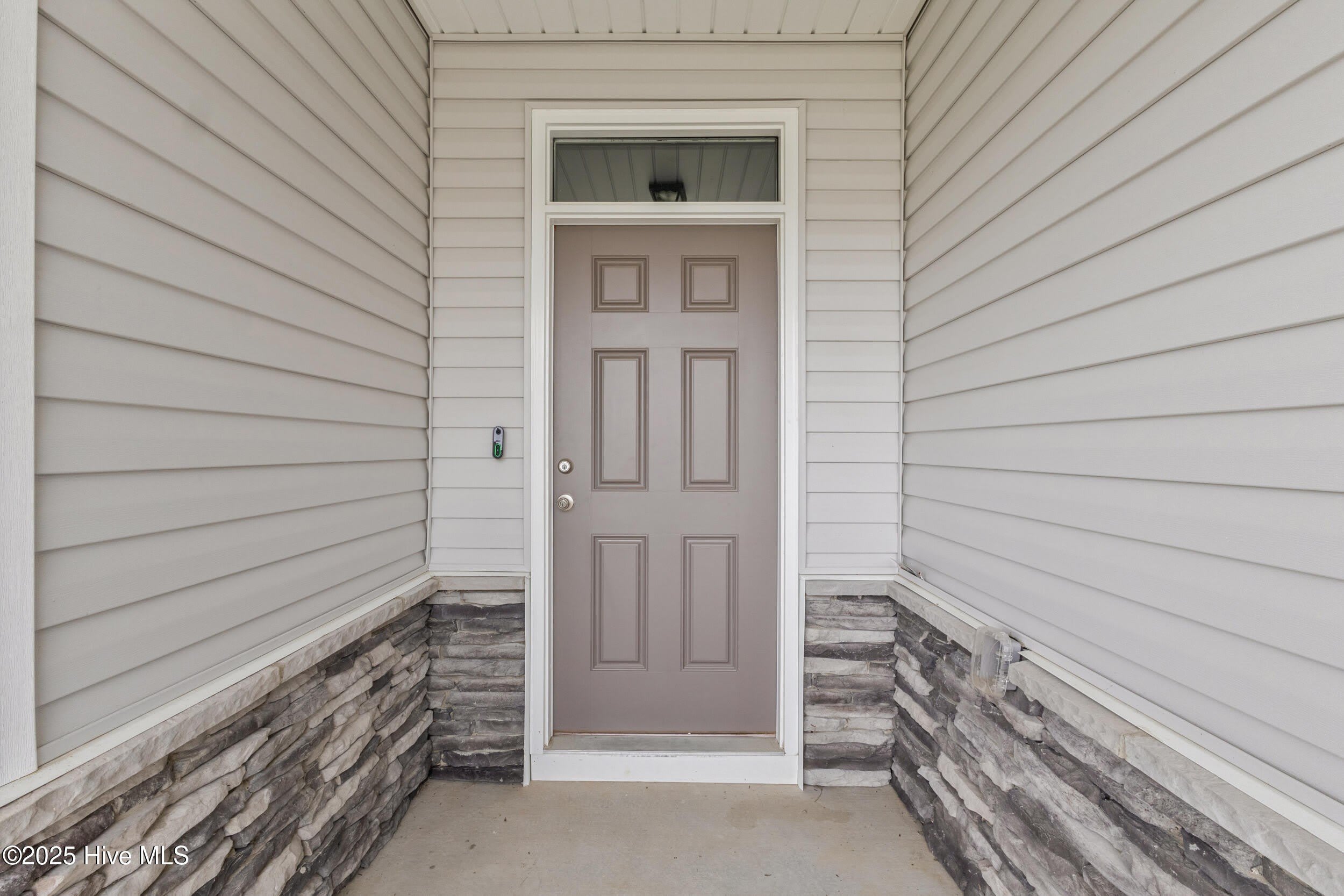 570 Tullimore Lane NW – photo 4