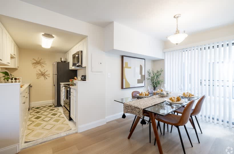 Norwest Woods Townhouses – photo 5