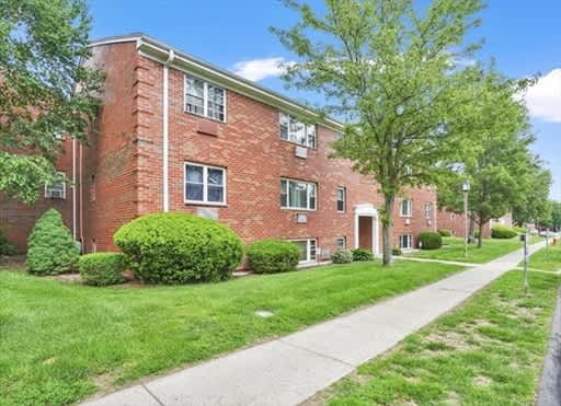 272 Regency Park Dr – photo 1