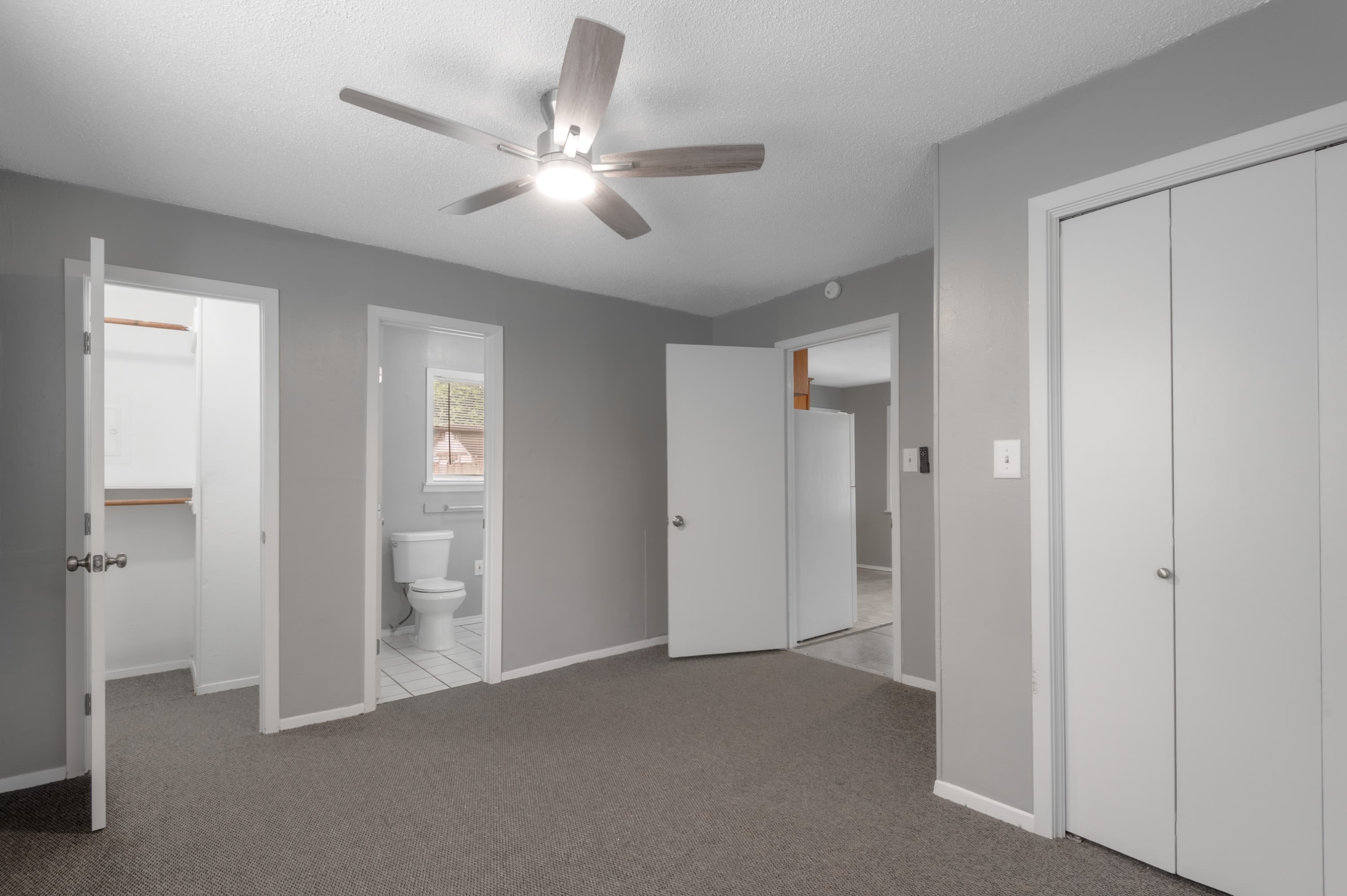 700 Gray Street – photo 4