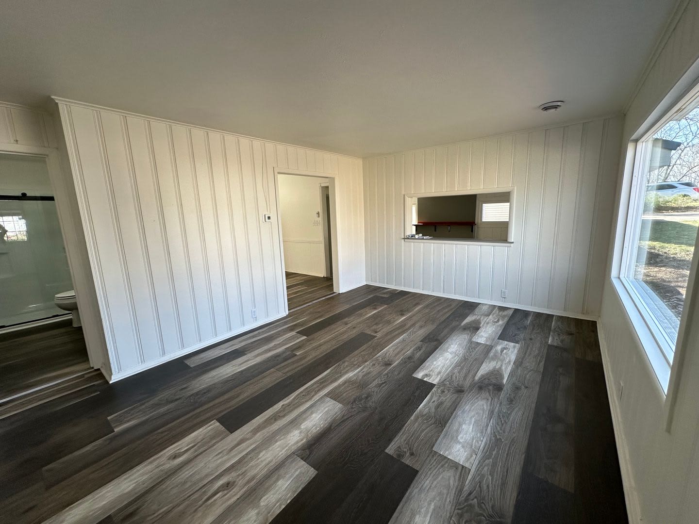 Freshly Updated 2 Bedroom Home Nestled Right off of Lake Koshkonong – photo 3