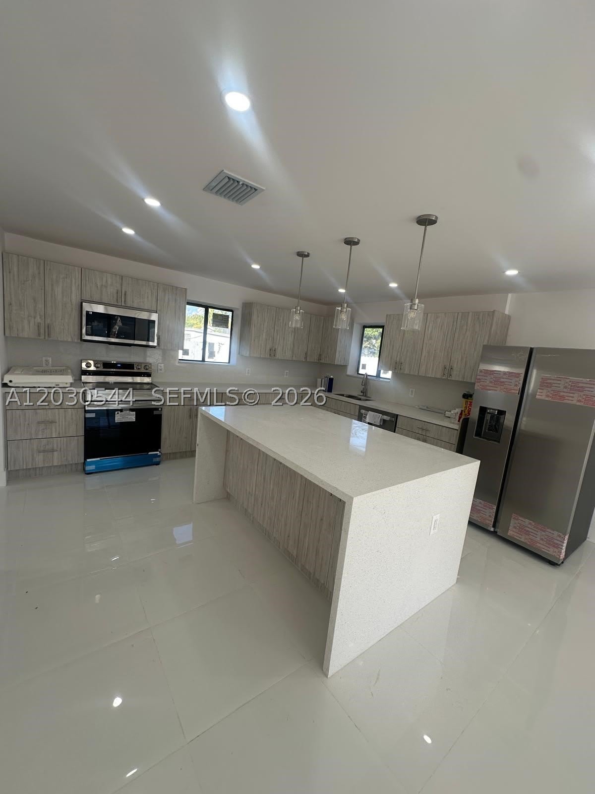 2041 Nw 190Th Ter – photo 4