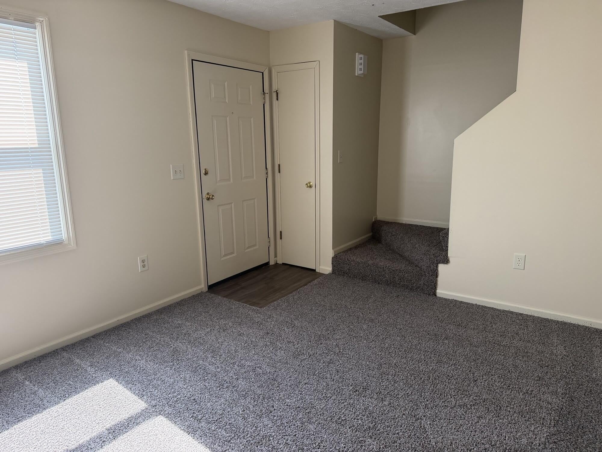 212 Calumet Drive – photo 5