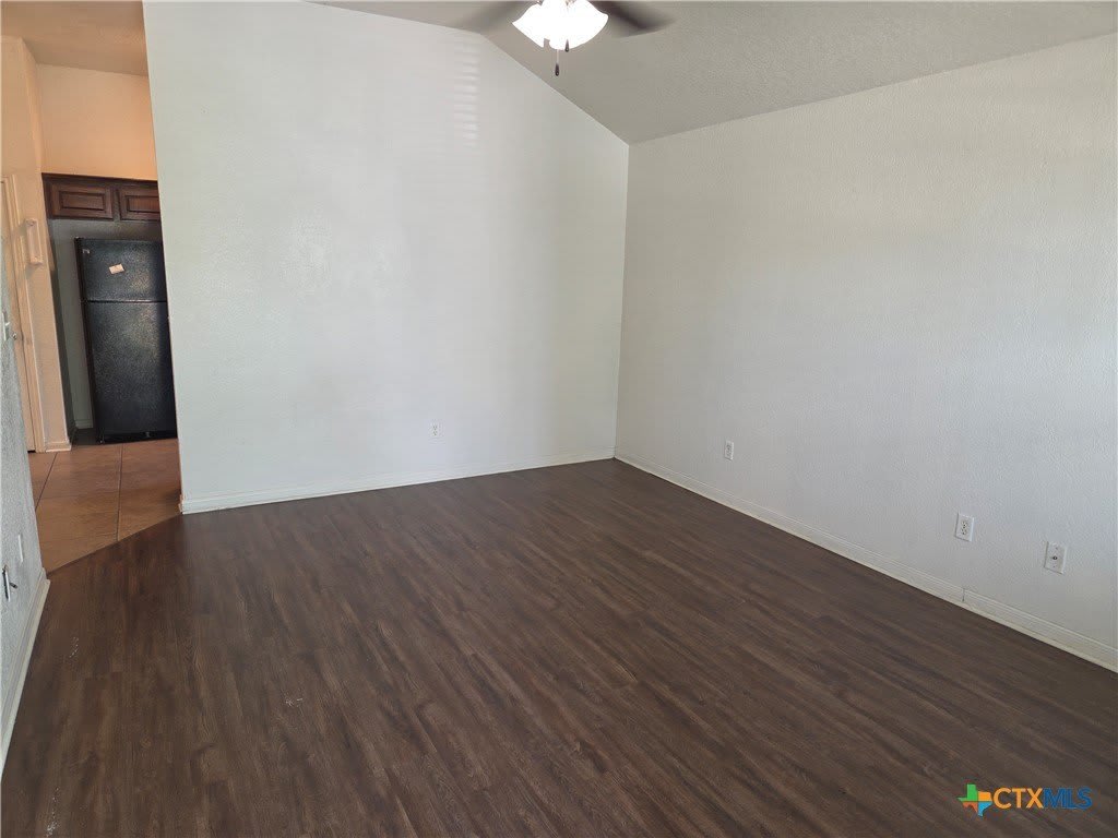 611 Olaf Drive – photo 2