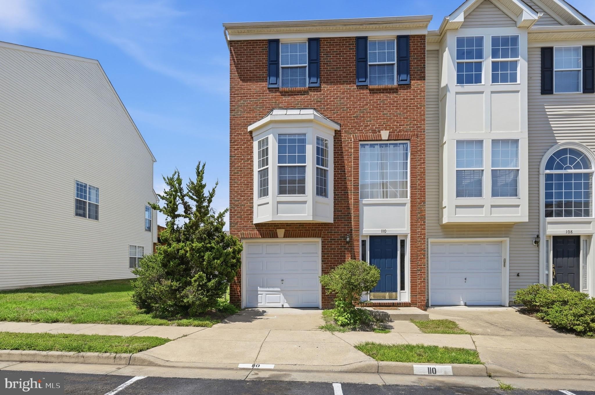110 CHESTERBROOK Court – photo 1
