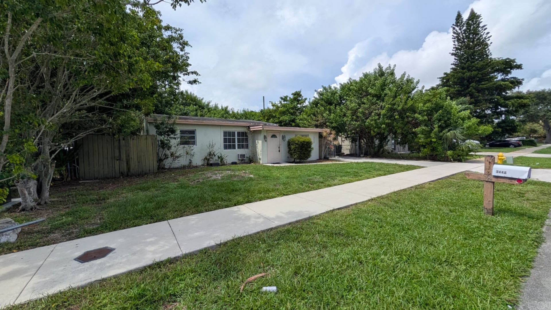 Pompano Beach Rental: 3 Bedrooms + Flexible Den – photo 2