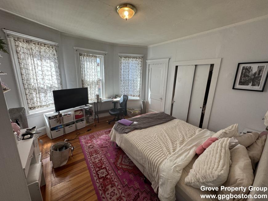57 M street – photo 1