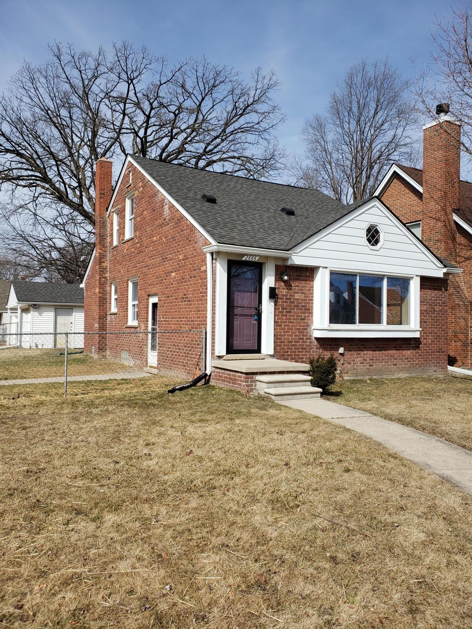 2666 Willow Street – photo 2