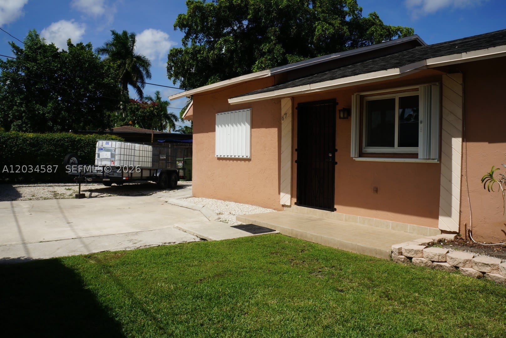 67 NE 13th St – photo 4