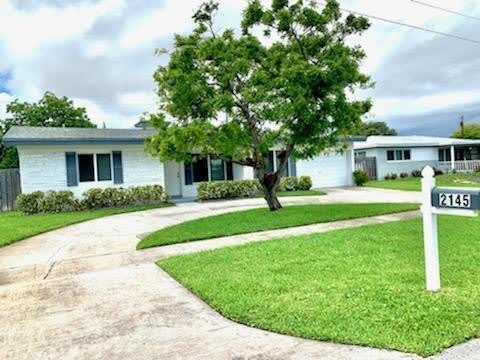 2145 NE 4th Court – photo 2