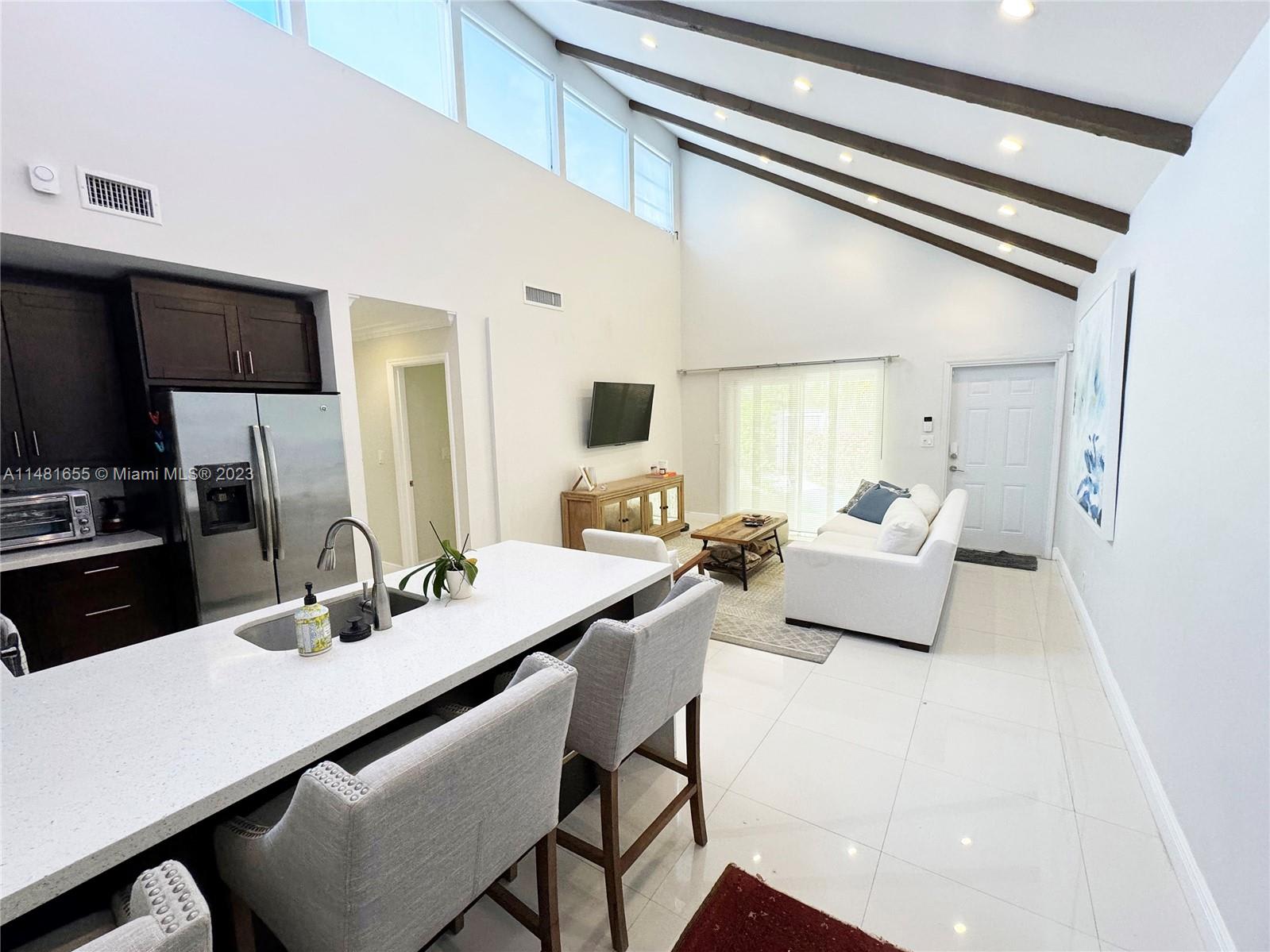 7788 Southwest 99th Street – photo 2