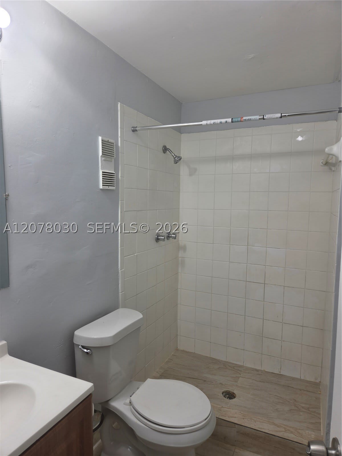 20520 Nw 15Th Ave – photo 4