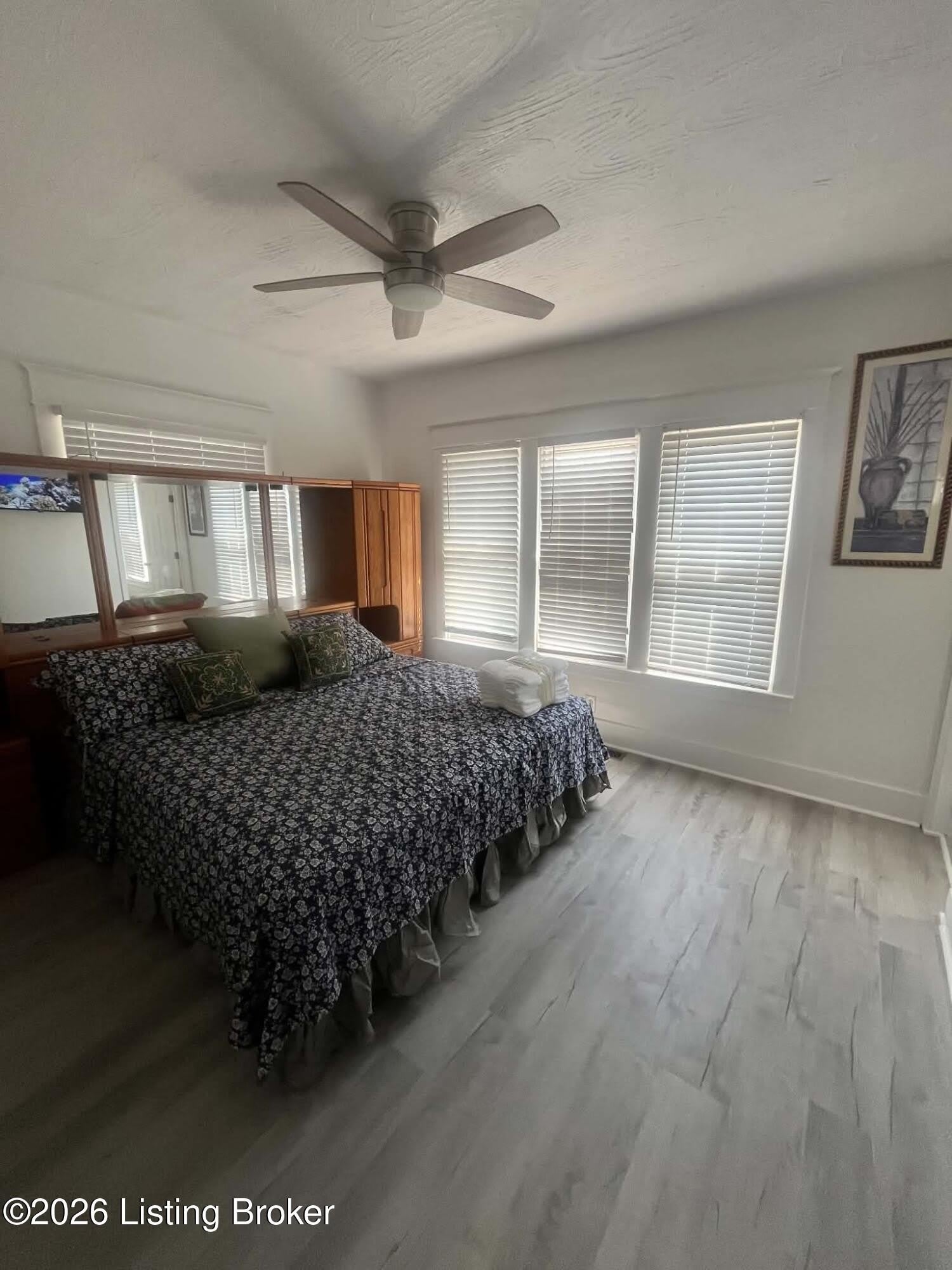 4010 Taylor Blvd – photo 4