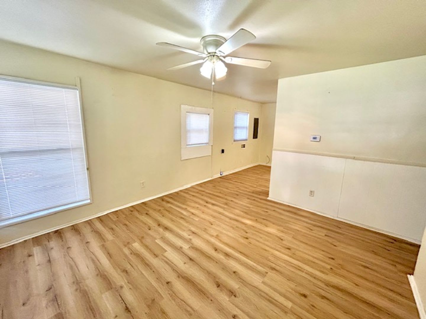 2433 Shepard Cozy Updated 3 Bed 1 Bath Home – photo 4