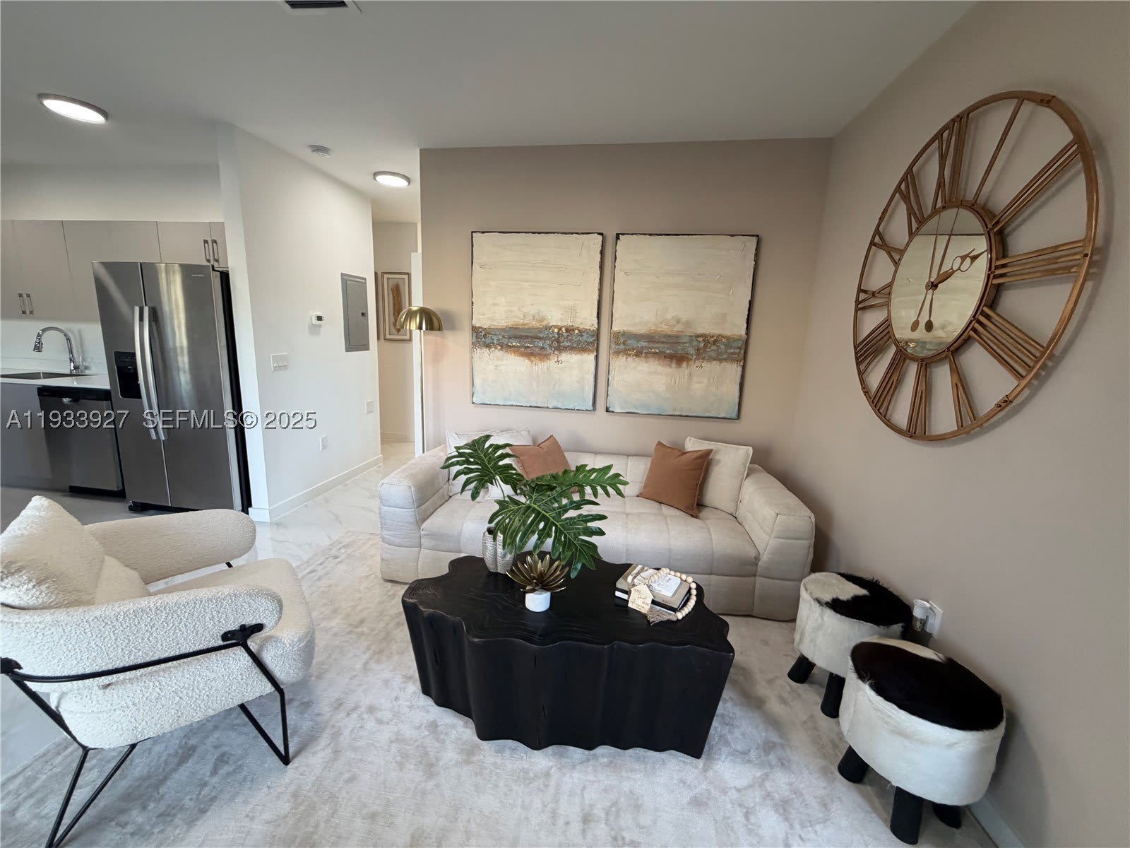 2308 E 4Th Ave – photo 4