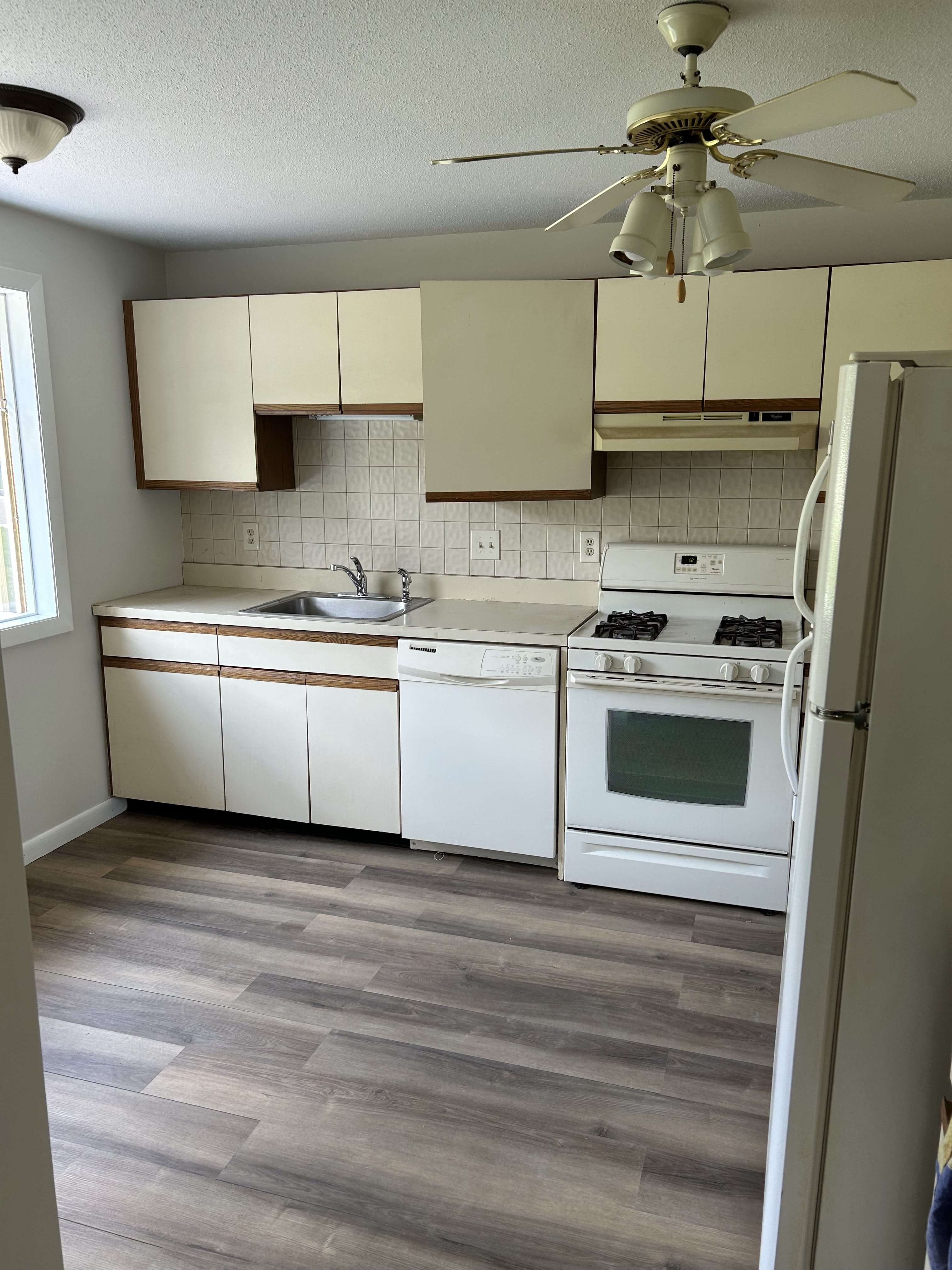 124 Skyview Dr – photo 5