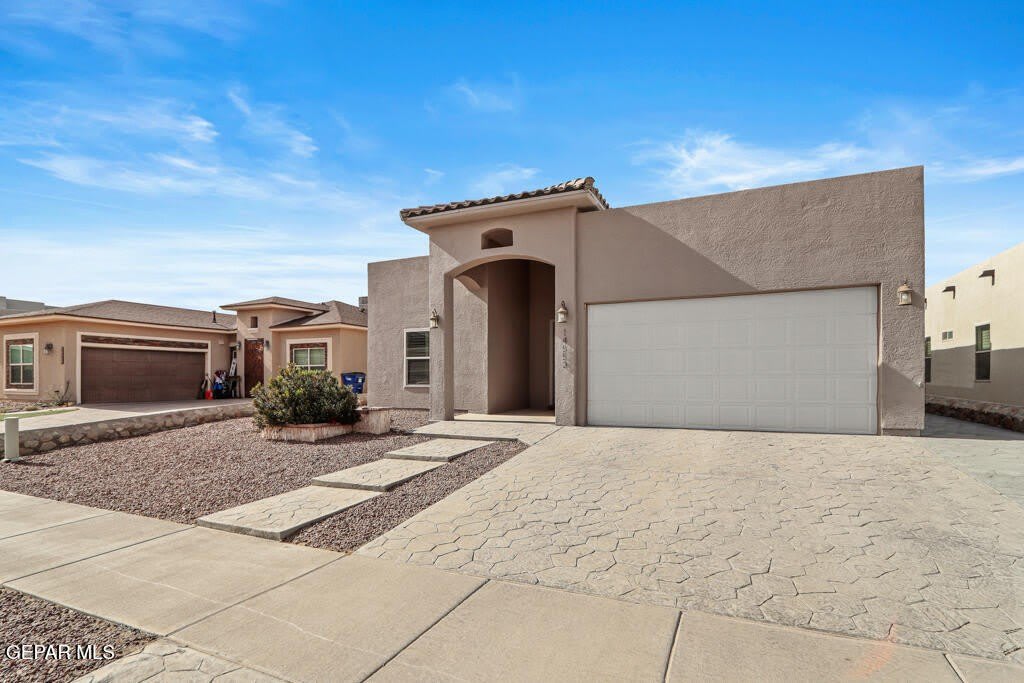 14553 HUNTERS GROVE Avenue – photo 2