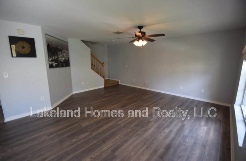 5456 River Rock Road – photo 4