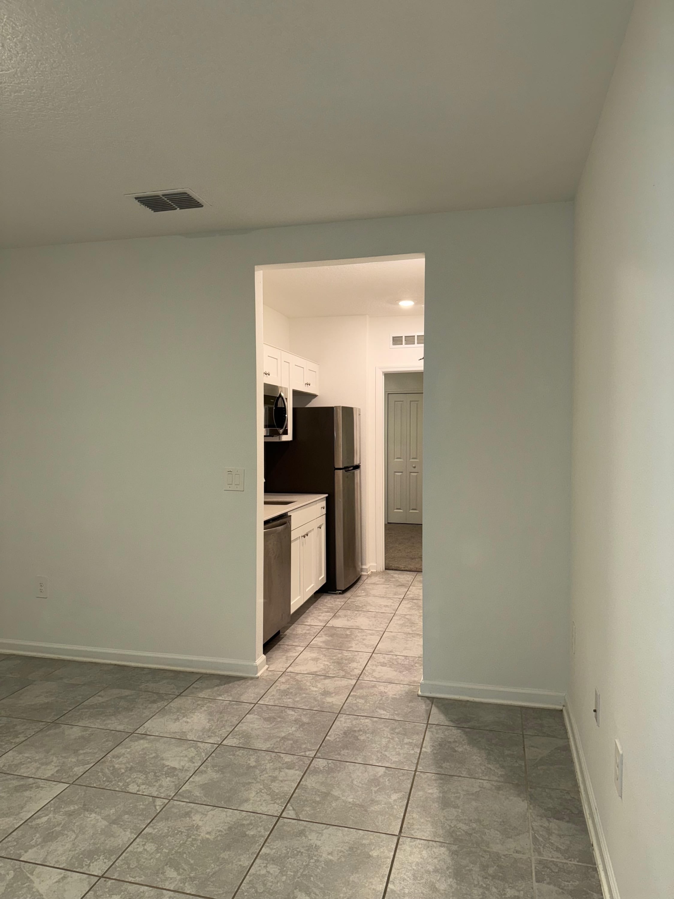 225 Lawson Avenue – photo 4