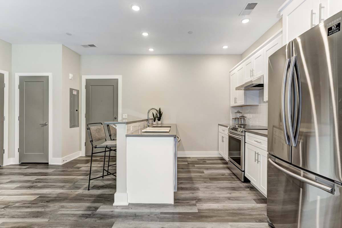 Reserve at Lakeside Senior Housing (55+) – photo 2