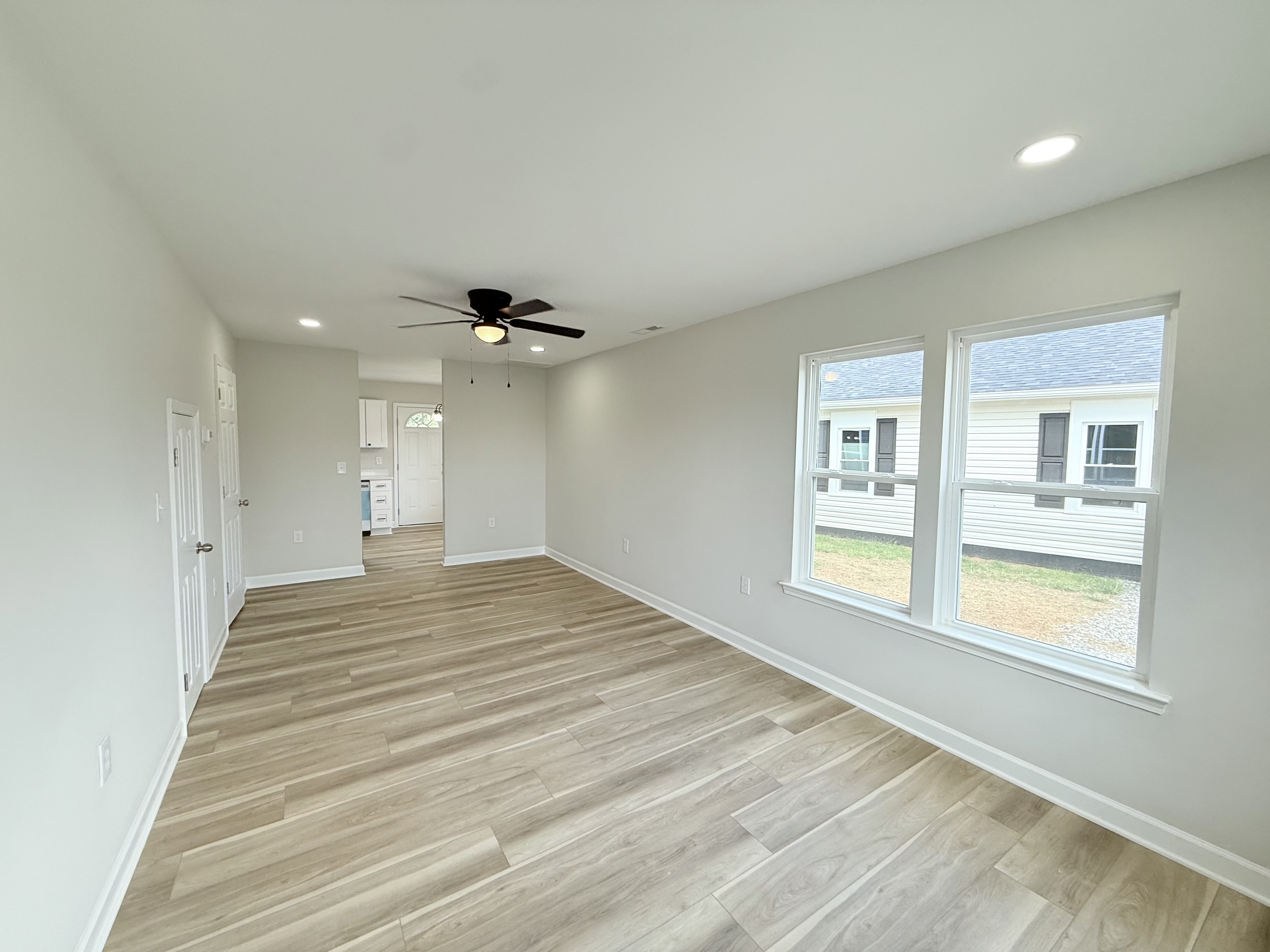 308 Osborne Place – photo 5