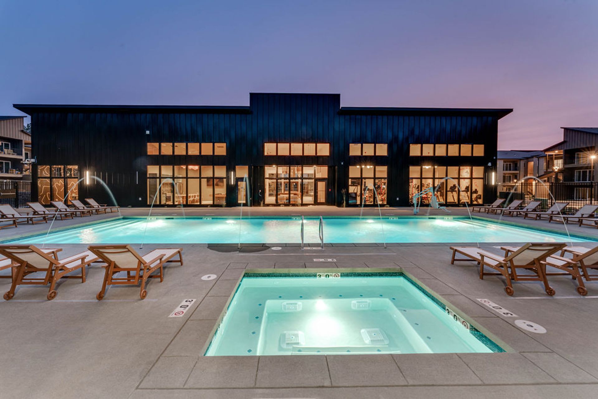 Brand New Luxury Townhomes Sunset Views Clubhouse Many Different Floor Plans To Choose From Limited Supply – photo 4