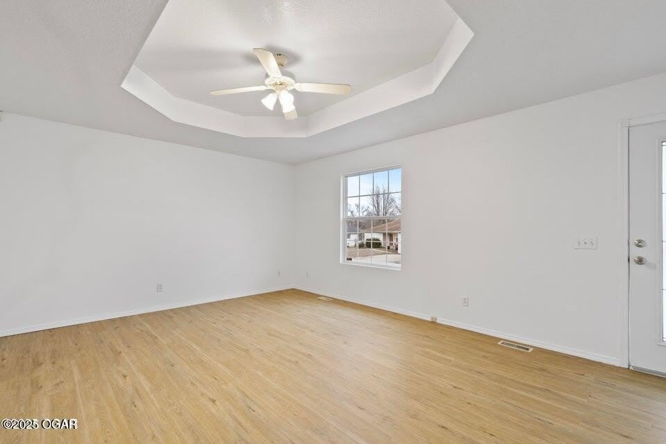 1177 E Amber Drive – photo 3