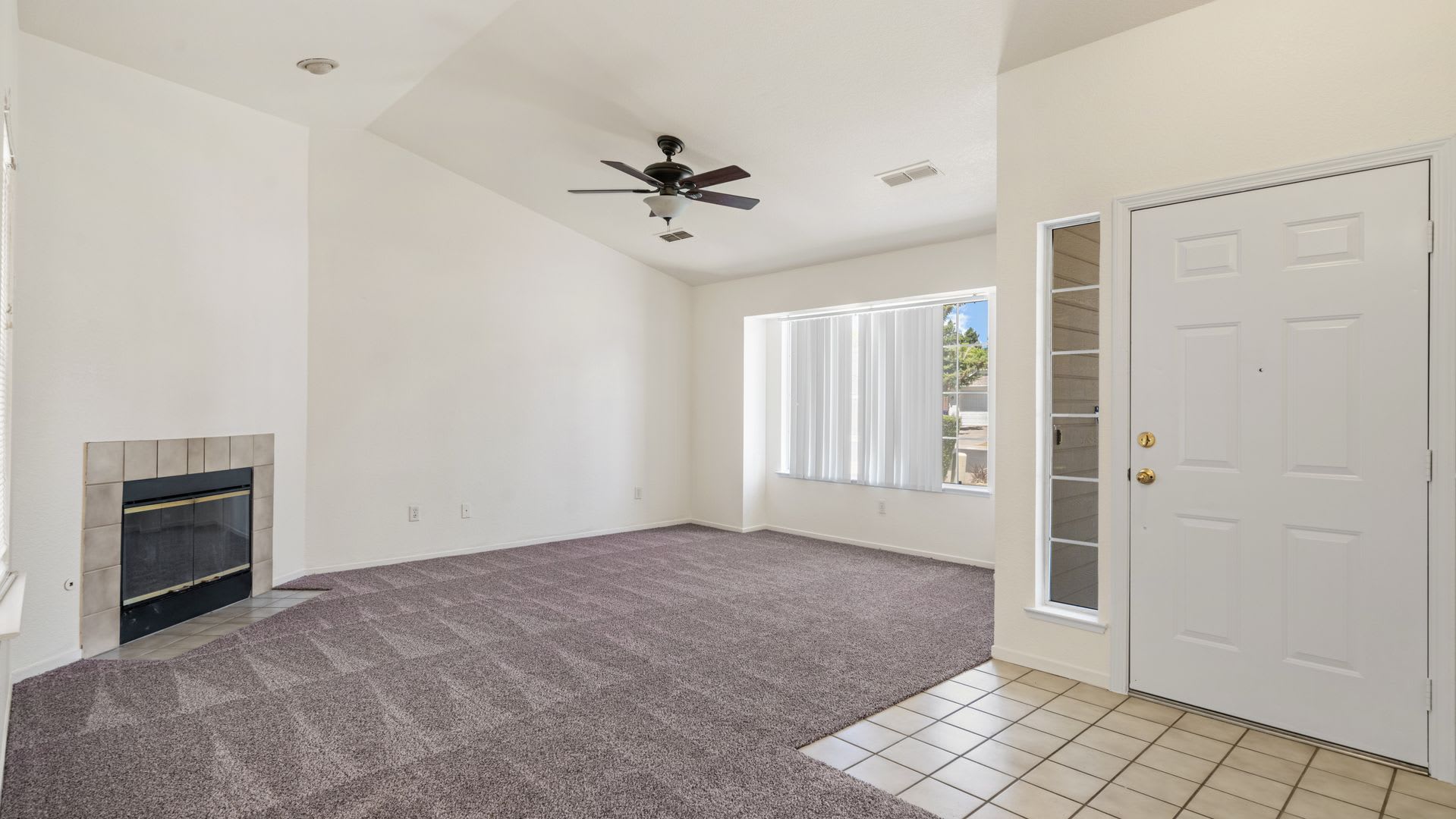 3 Bedroom 2 Bath In Elk Grove The Willows – photo 3