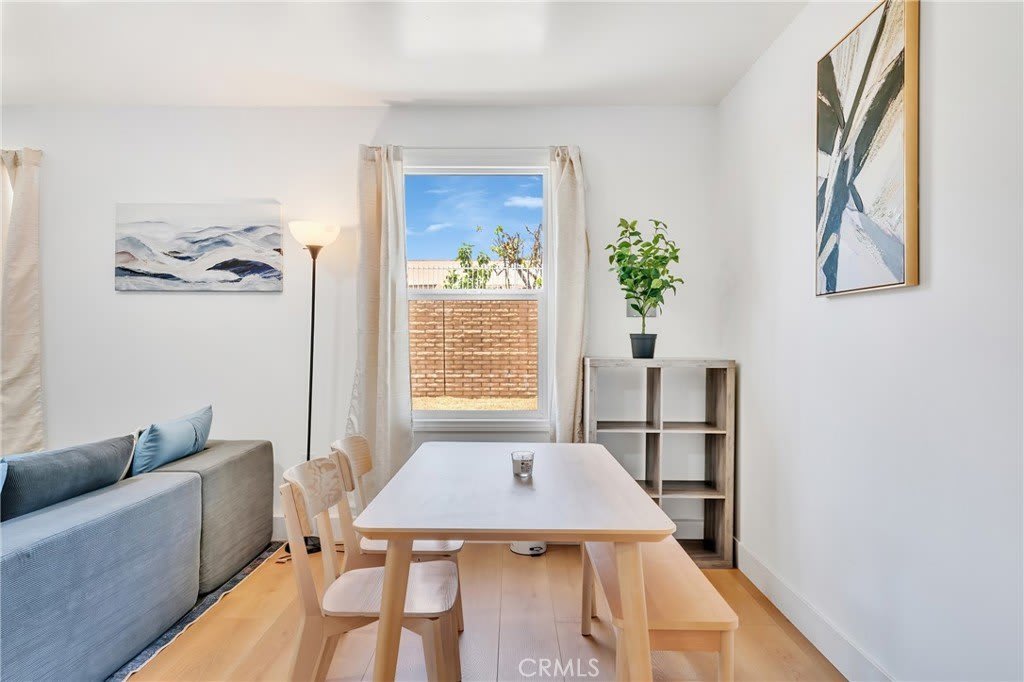1345 Jellick Avenue – photo 5