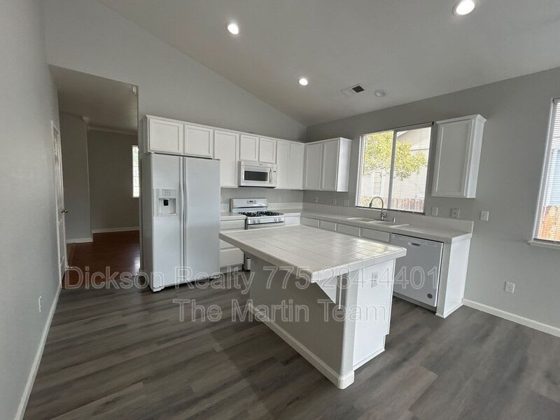 2841 Granville Drive – photo 5