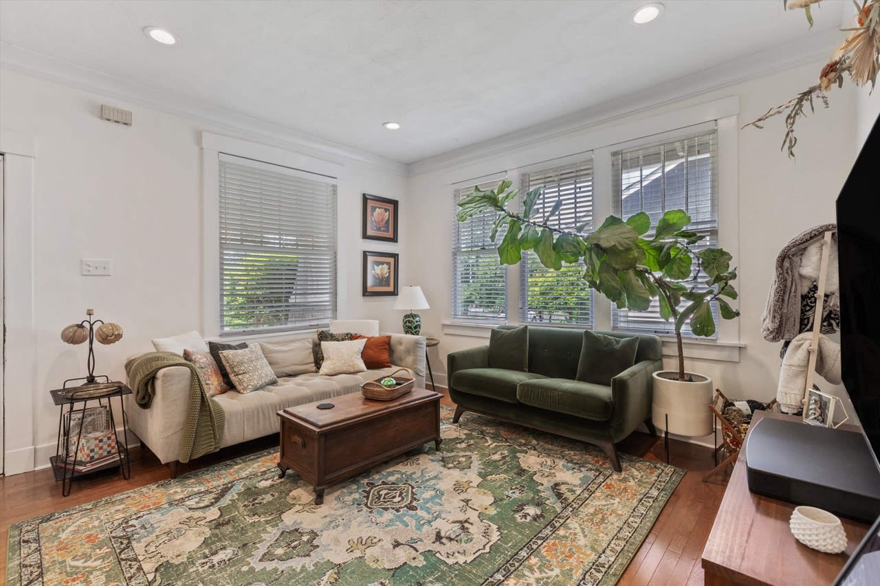 1318 Goodbar Ave – photo 2